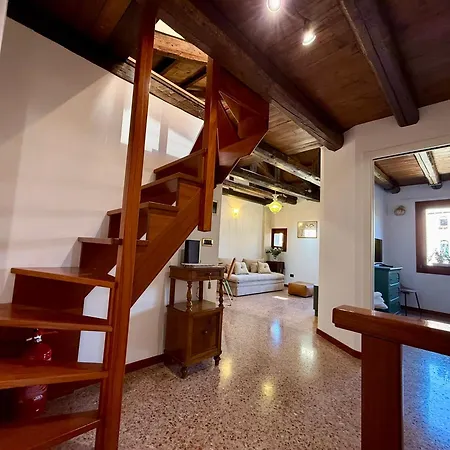 Spring House On The Canal Appartement Venise