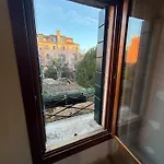 Spring House On The Canal * Veneza